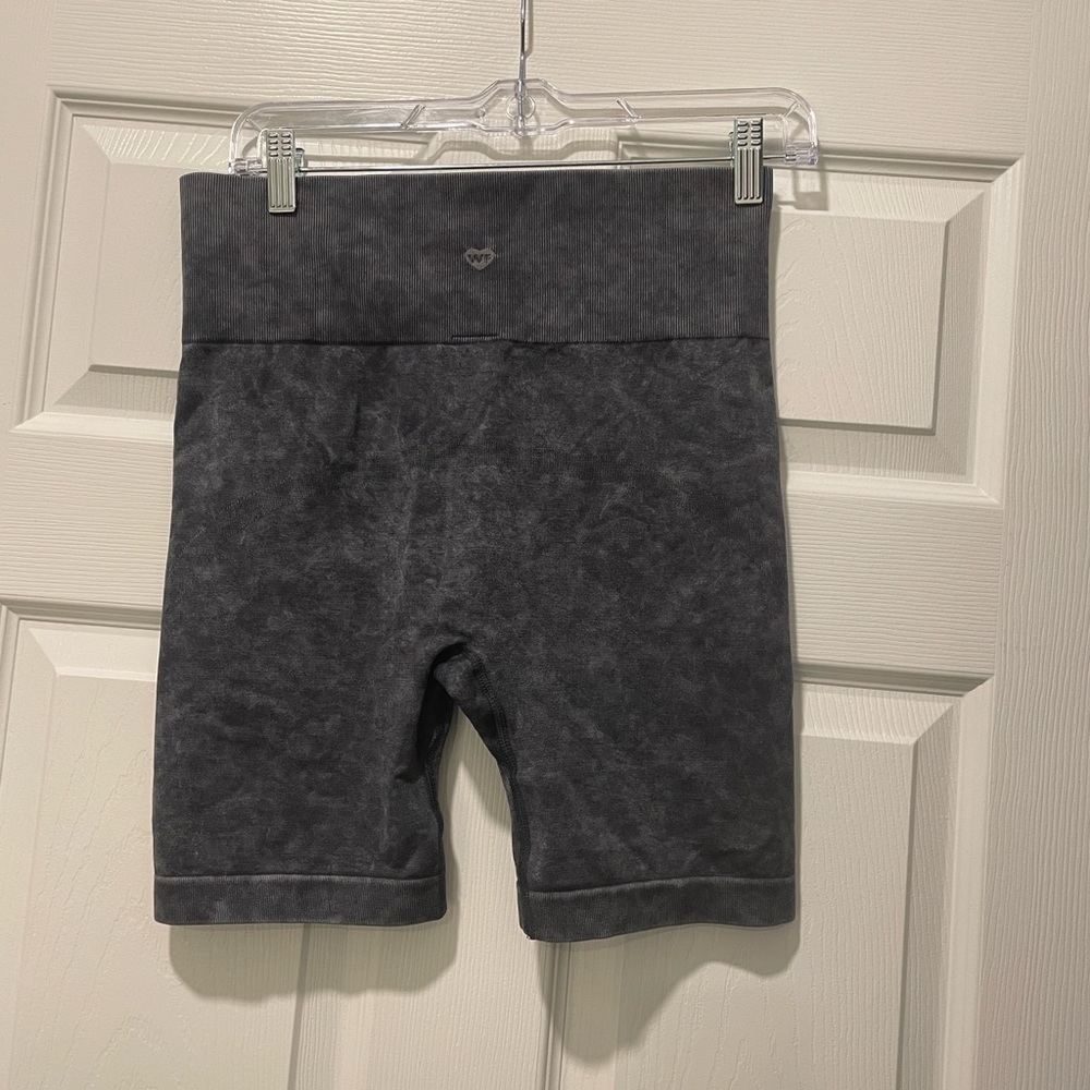 WildFox Shorts Size medium